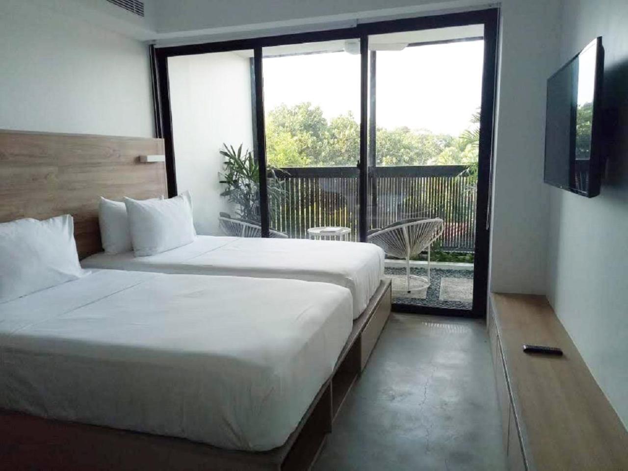 Lloyd'S Inn Bali Seminyak  Exterior photo